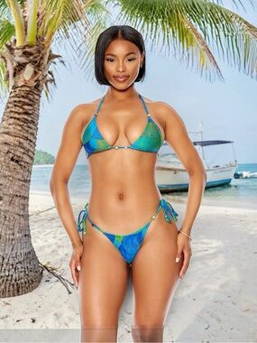 TULUM BIKINI SET. Color: Teal Wave Size: Small. Brandnew